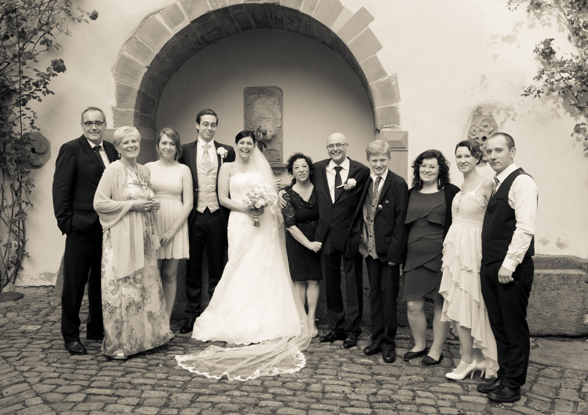Hochzeit im Schloss Neuenbürg - https://hochzeitsfotograf-pforzheim.com/