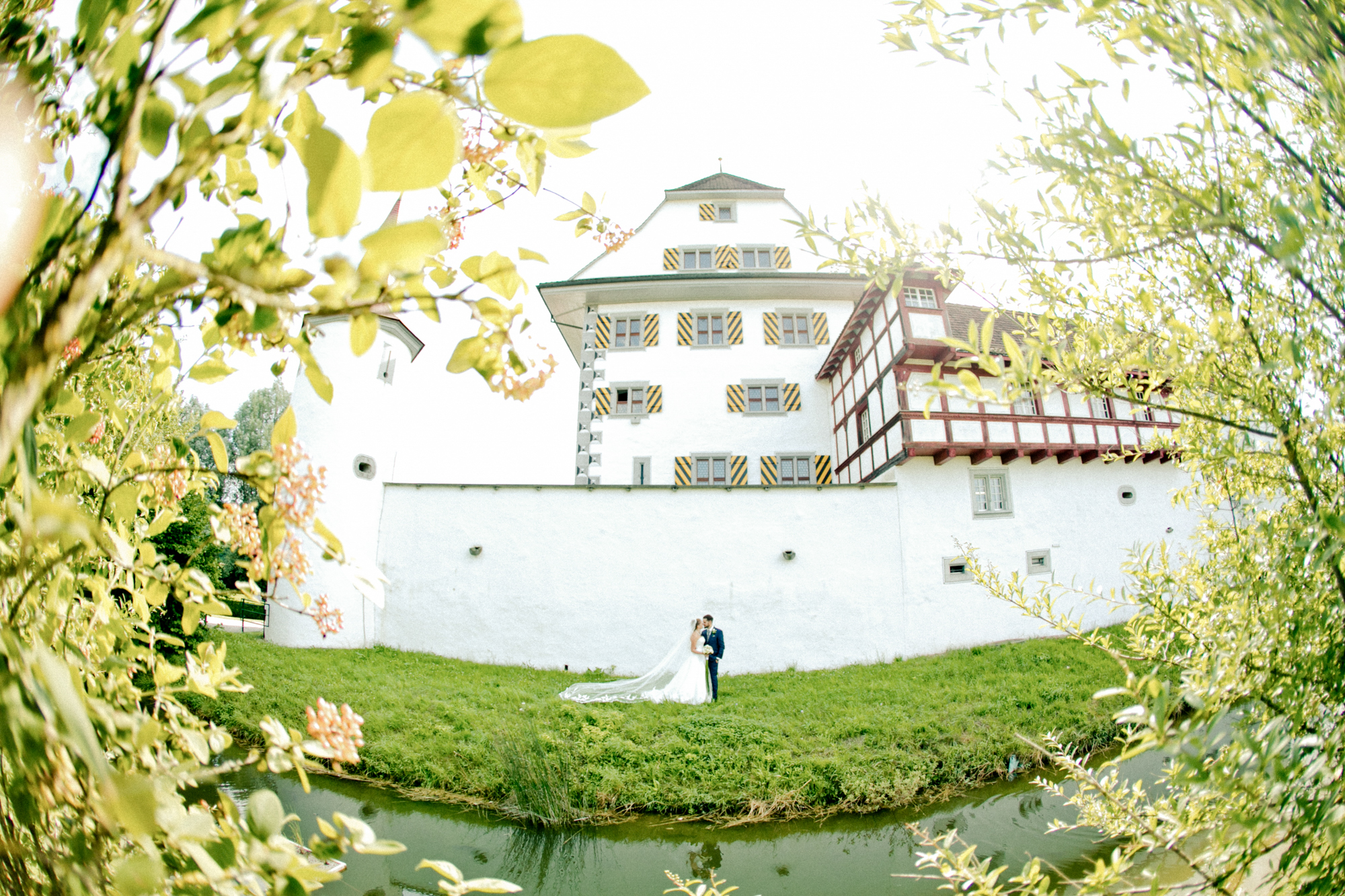 Hochzeitsfotos - Freie Trauung - Schloss Wyher in der Schweiz - Luzern
